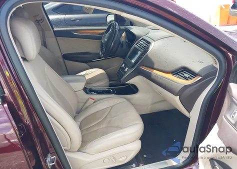 2017 Lincoln Mkc Select z USA, uszkodzony, nr VIN 5LMCJ2C96HUL21862